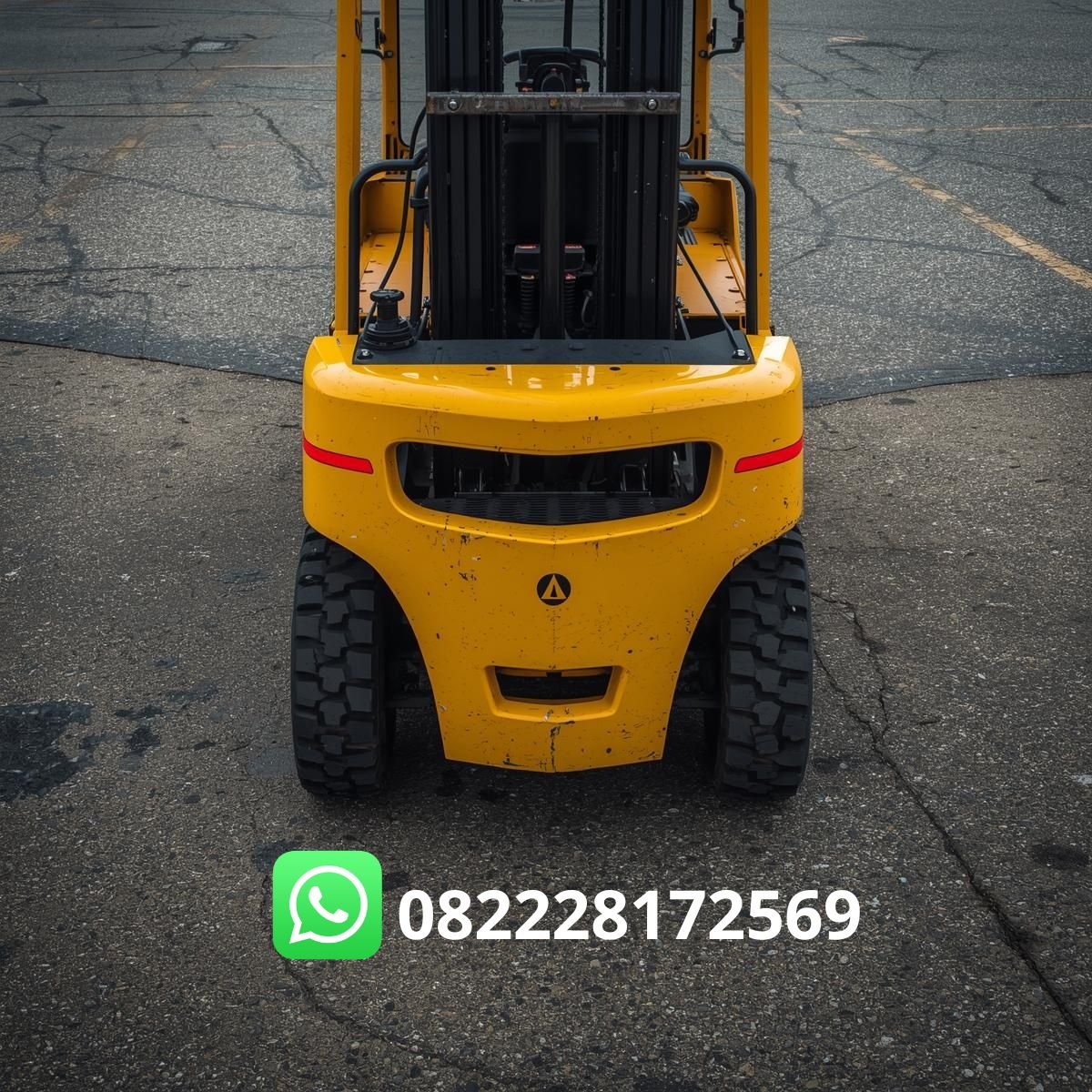 rental forklift dengan operator