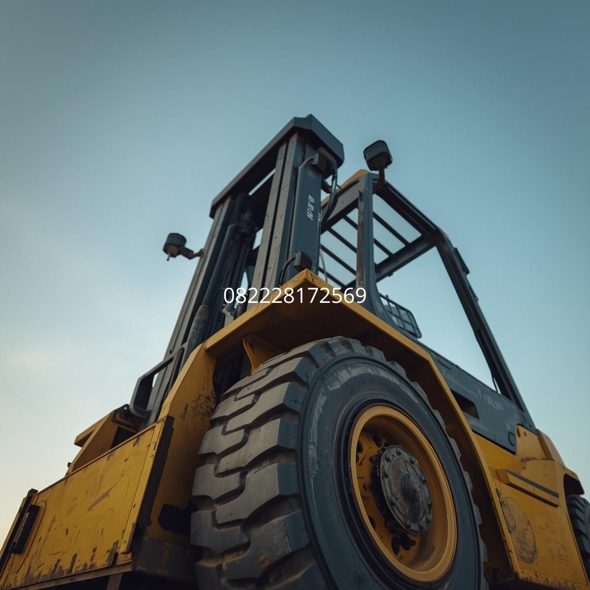Jasa sewa forklift di Makassar