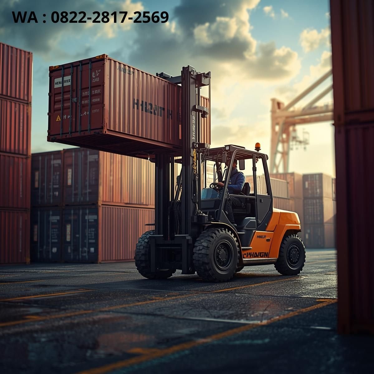 heli forklift 3 ton di pelabuhan