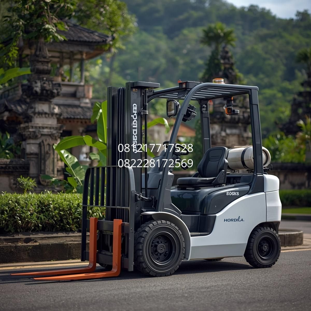 jasa forklift Bali